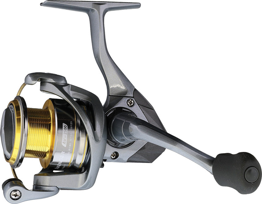 Avenger 2500 Spinning Reel