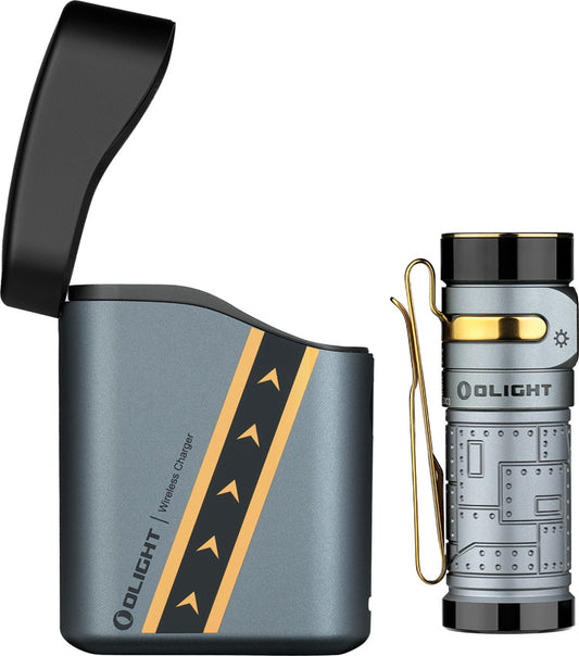 Baton 4 Flashlight Kit Fighter