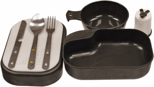 8 Piece Mess Kit