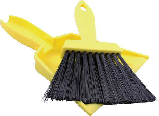 Whisk and Dust Pan 8407